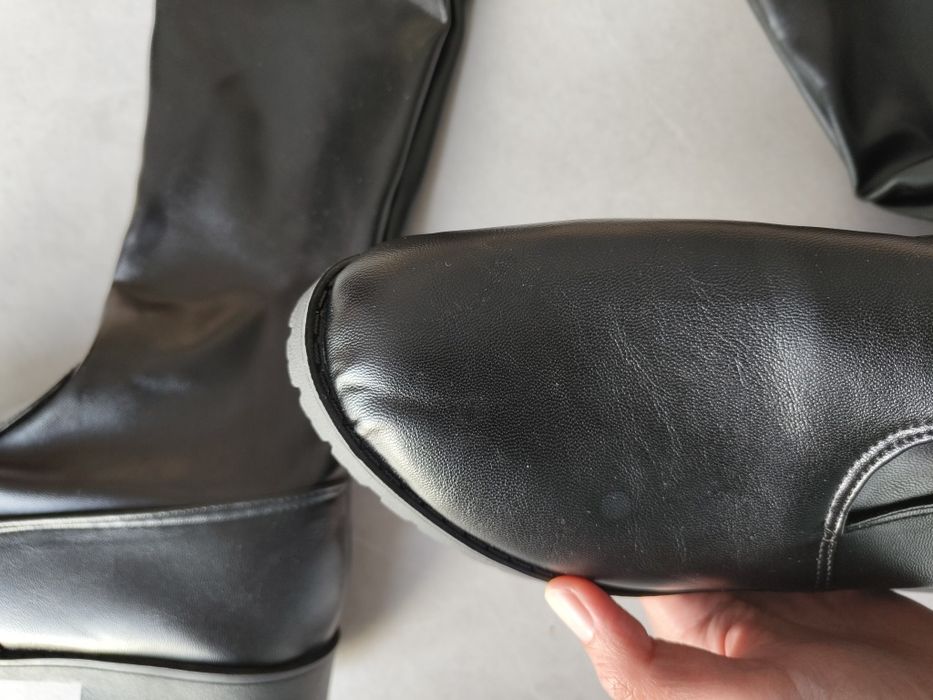 Високи дамски ботуши 40н.