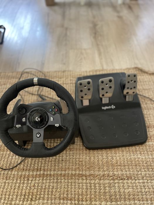 Vand volan logitech G920