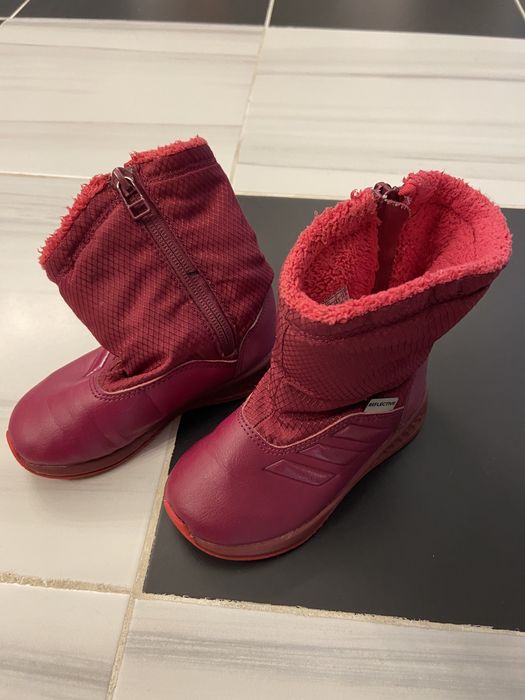 Adidas детски ботуши 25 номер