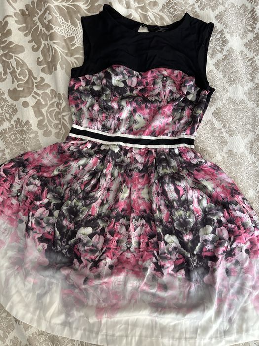 Rochita Guess originala