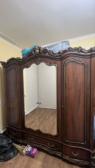 Спальный мебедь гарнитура