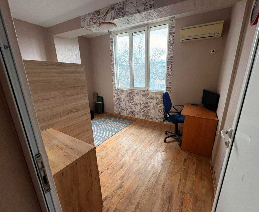 Тристаен апартамент