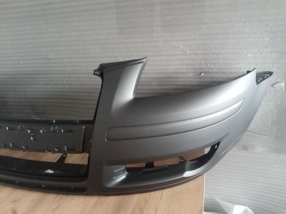 Bara fata Audi A3 8P capac cui tractare inclus 2005-2008