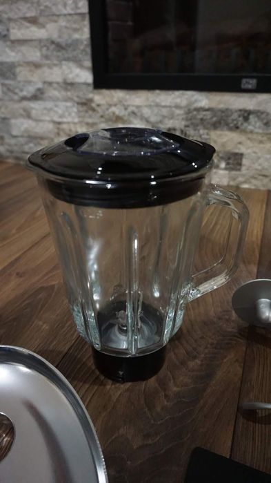 Robot bucatarie Tesla KR600RA - garantie