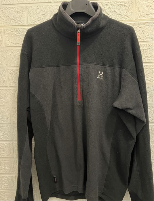 Различни марки дрехи