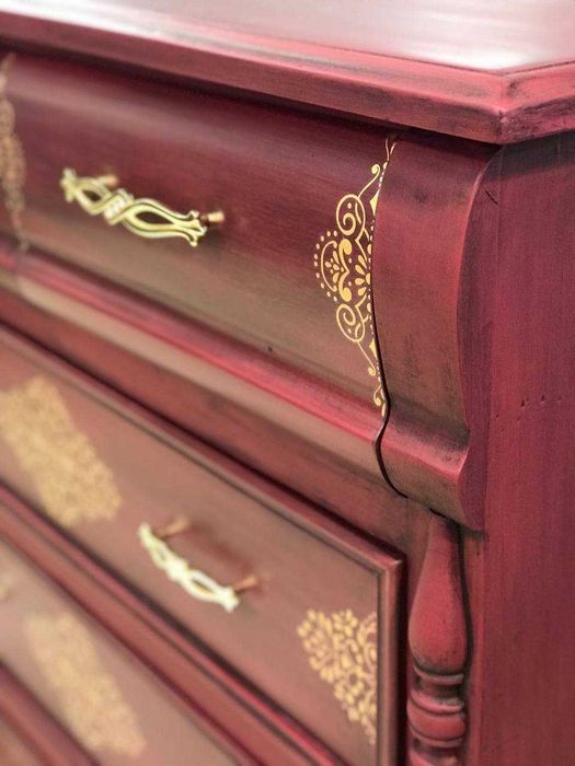 Комод старинный деревянный