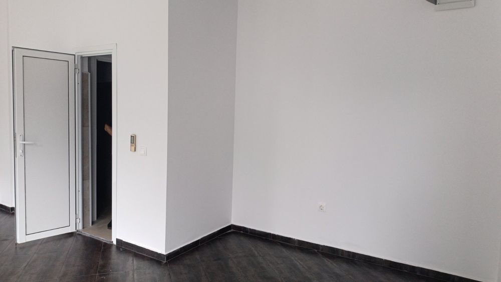 Дава се под наем  в София, Гео Милев -  кв.м за 765 € - Снимка #2