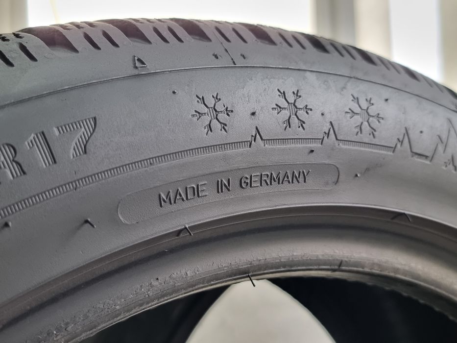 "Dot 22" 225/50/17 Dunlop 2Броя: 270лв 9мм