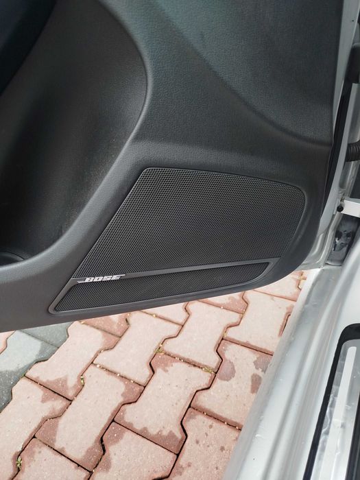 se vinde audi a4b8