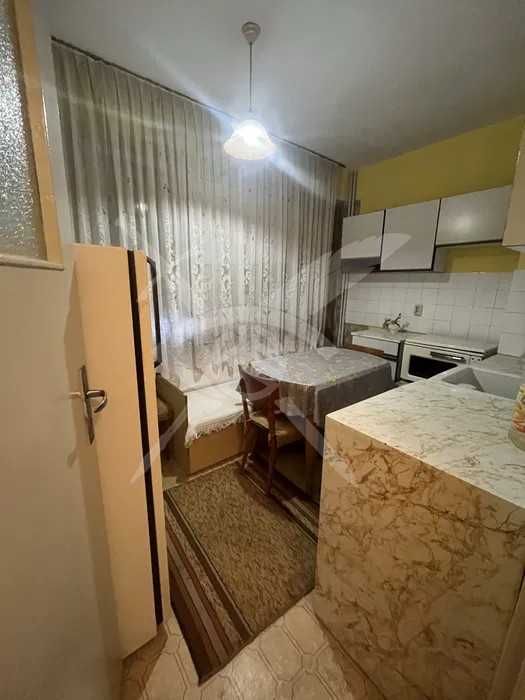 Продава се Двустаен апартамент в Пловдив, Изгрев - 50 кв.м за 1290 €/кв.м - Снимка #1