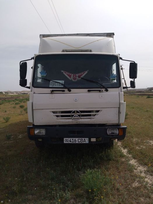 Мерседец Бенс 814 саларка