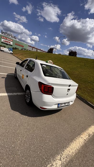 Cedez autorizatie taxi cu masina!