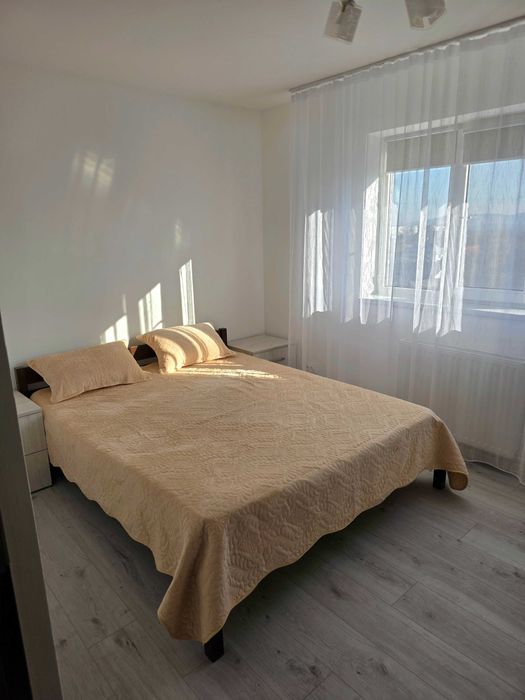 Inchiriez apartament 2 camere Falticeni