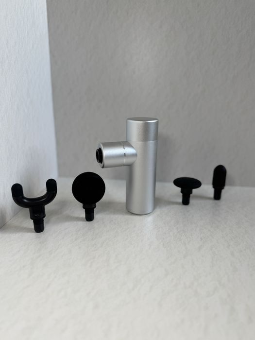 Перкуссионый массажер