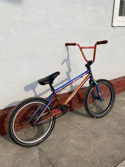 Продам бмх срочно