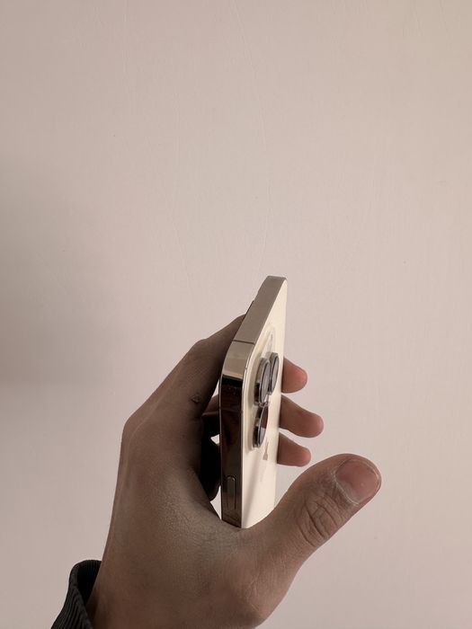 Iphone 14 pro max Gold