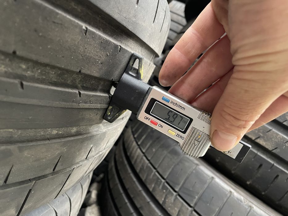 Anv vara 235/55/19 kumho/Goodyear