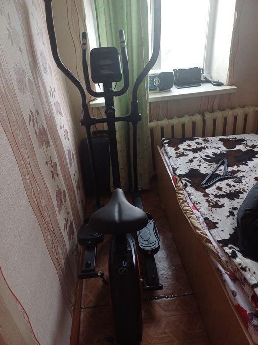 Элиптический тренажер