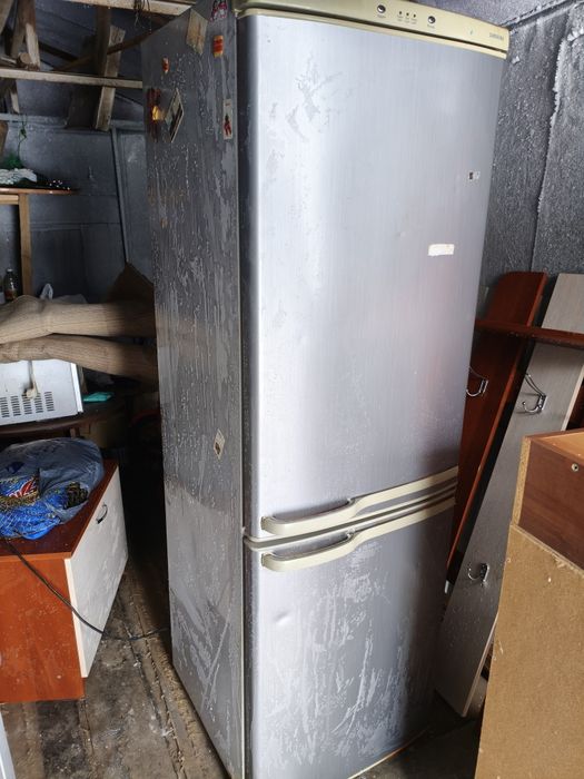 Продам холодильник LG