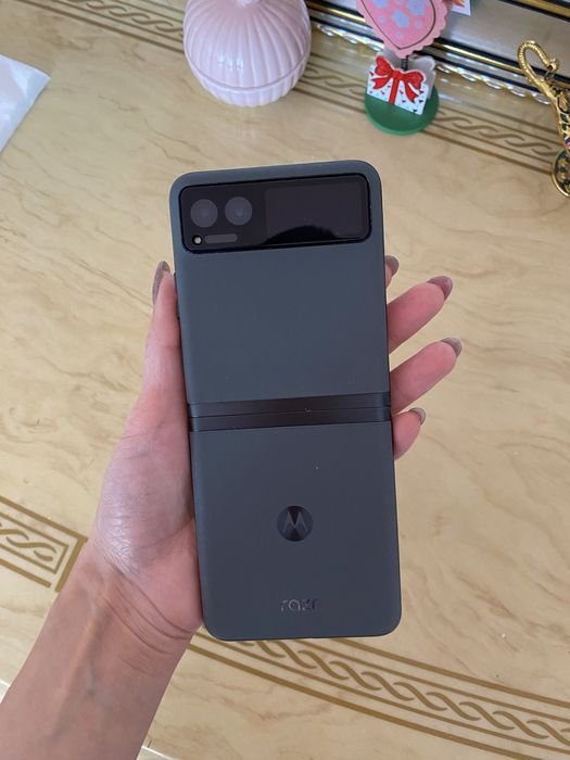 Motorola Razr 40 256 ГБ