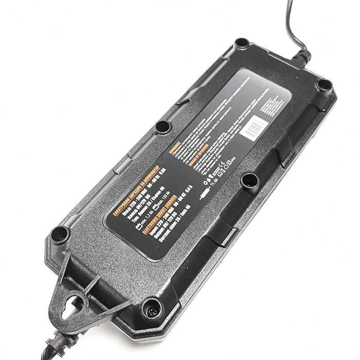 Електронно зарядно за акумулатор за кола / автомобил 6V и 12V