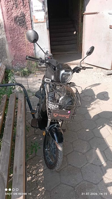 Scuter продам срочна 60  0000