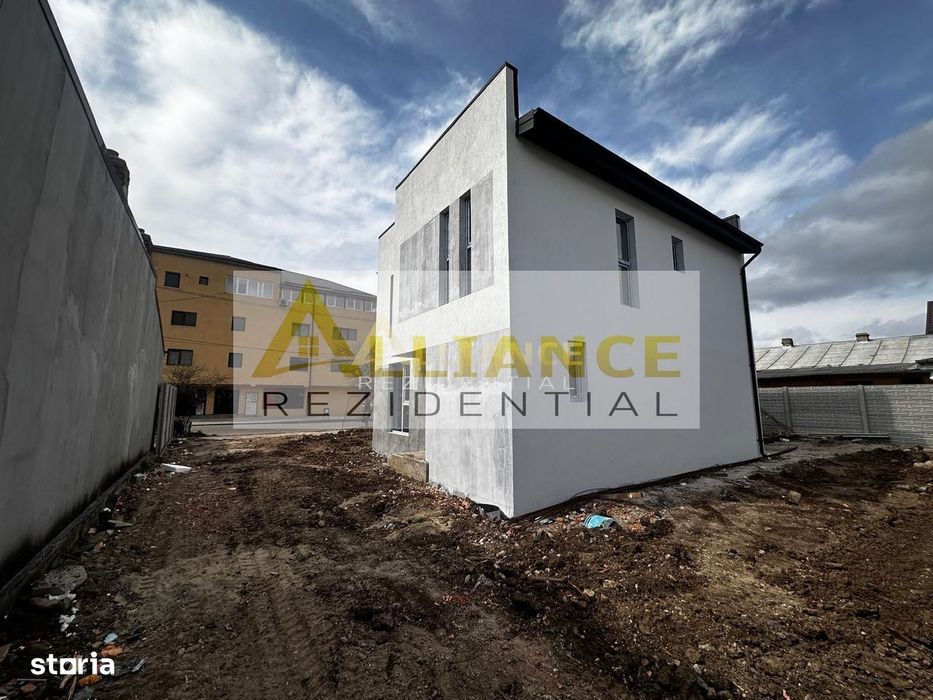 Vila 5 camere || teren 300 mp || Sos Oltenitei