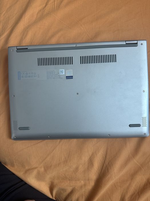Лаптоп Lenovo Yoga 530 14IKB 8gb Ram 256 Ssd
