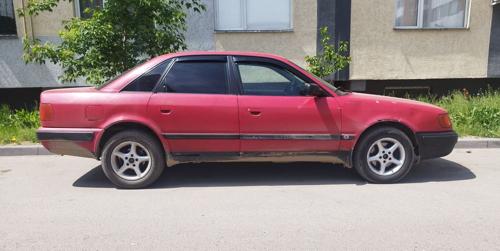 Audi 100, 2,3 объем