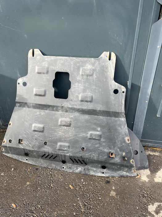 Scut motor metalic Hyundai Elantra 2021-Prezent