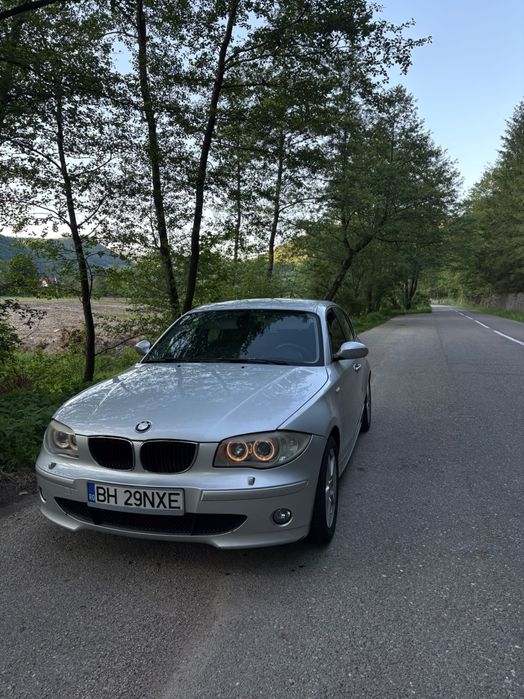 Vând bmw seria 1 in stare de funcționare