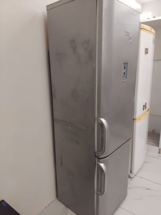 Срочно продам б/у Холодильник