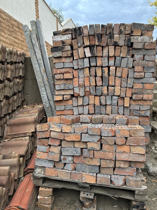 Керемиди,капаци и тухли