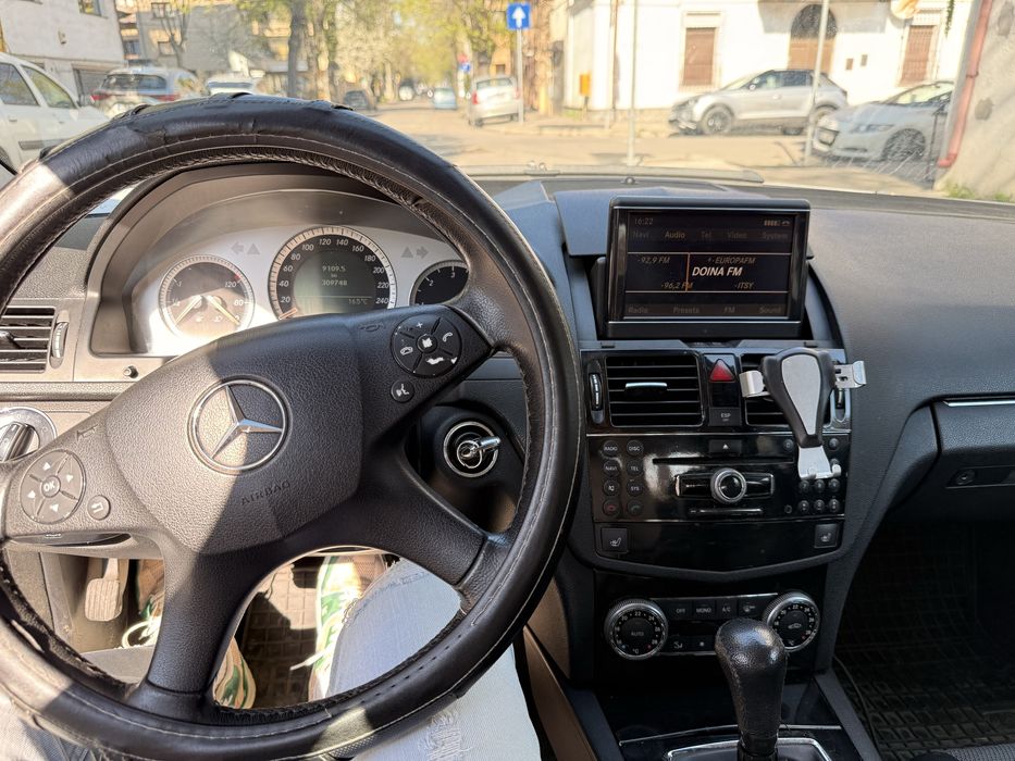 Mercedes-benz c220cdi