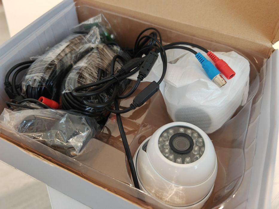 Camere supraveghere Yale