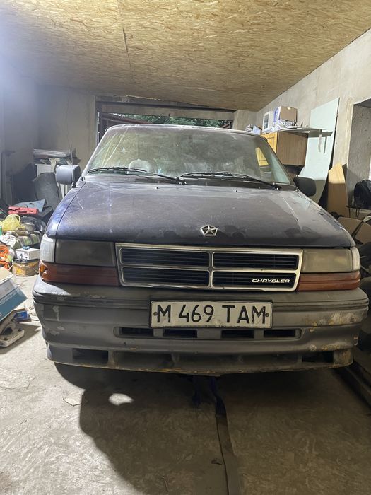 Chrysler grand voyager (long)