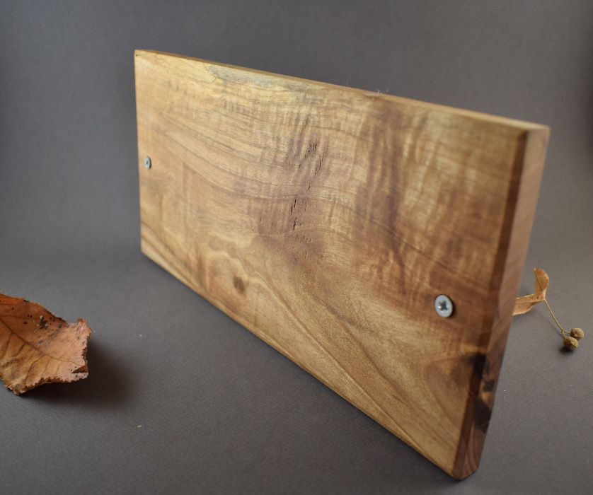 Гравирана табела за вашия дом от орех