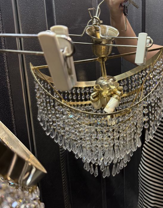 Продам люстру в отличном состоянии б/у