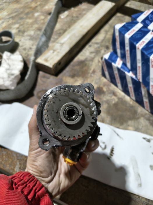 Nissan Atleon pompa servo ZD30