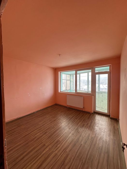 Apartament 2 camere, zona ULTRACENTRALA Vulcan - lift nou functional