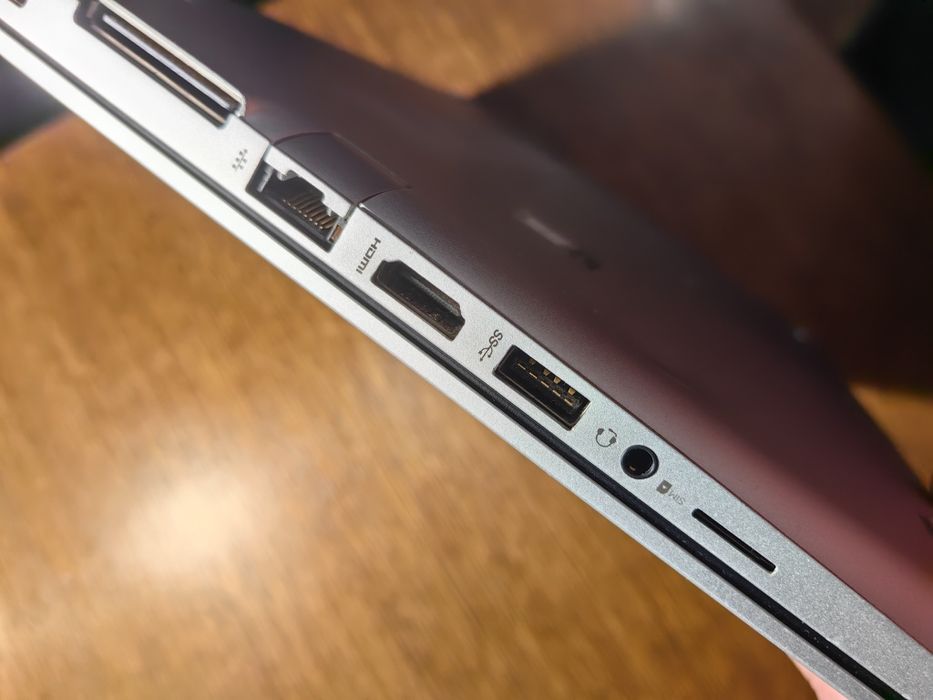 HP EliteBook 830 G5 / Core i5 / 24 GB RAM!