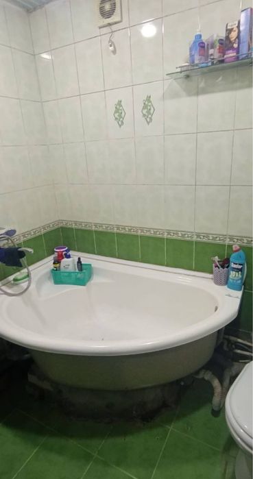 Oqtepa krug, rovd 3 xonali kvartira sotiladi