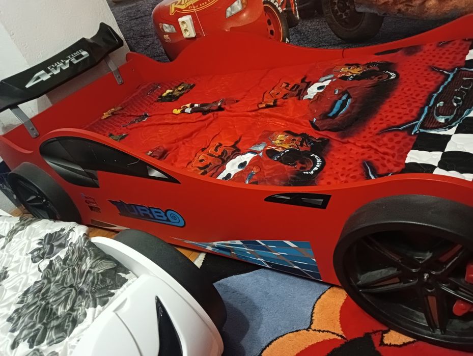 Детско легло кола