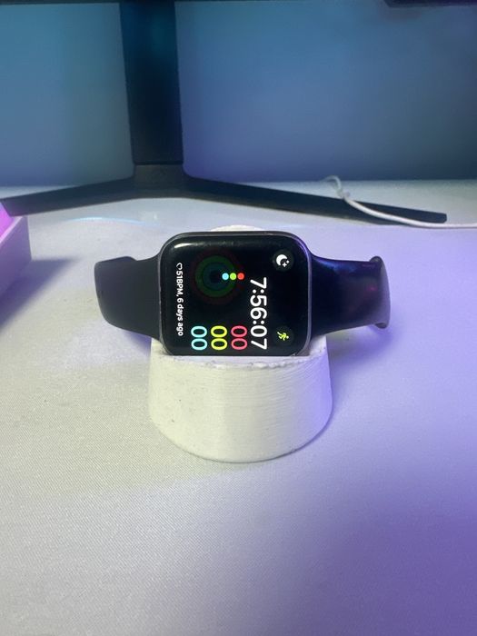 Стойка за Apple Watch charging stand
