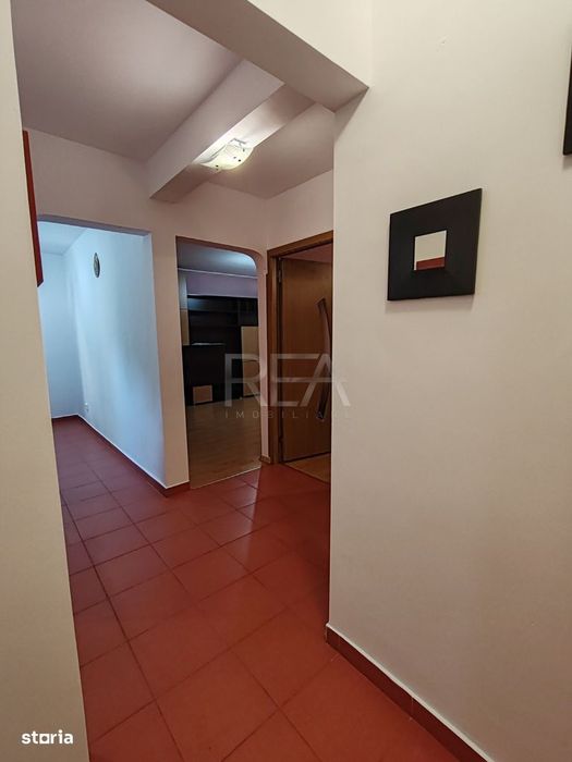 2 camere, et 3/4, bloc tip P, anvelopat-Drumul Taberei, Favorit