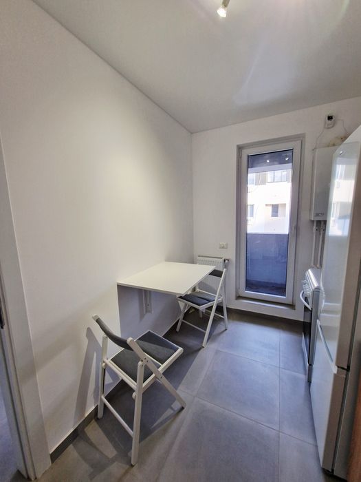 Inchiriez garsoniera militari residence