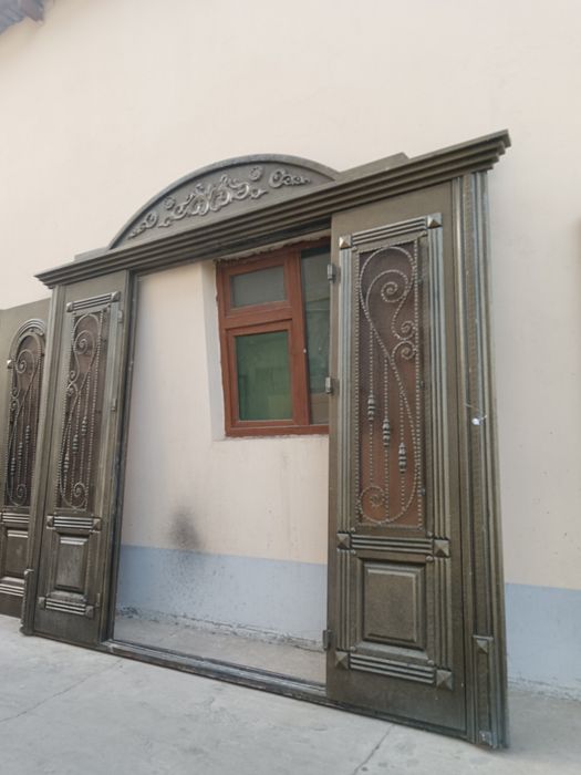 Сатылымда  бу есік  сапасы  жақсы