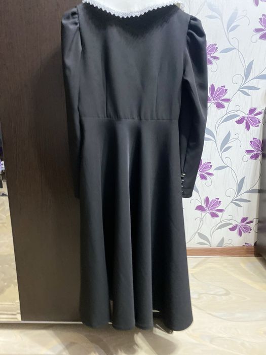 Продам Платья