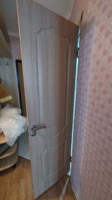 продам двери 3 шт