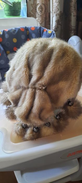 Продам норковую шапку